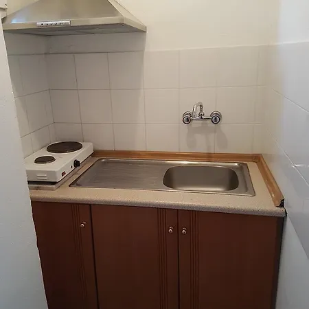 Efstathiou Mihail And * Stómion