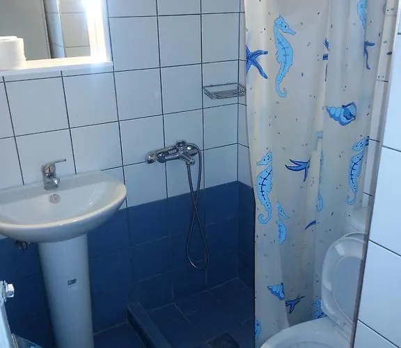 公寓 Efstathiou Mihail And *