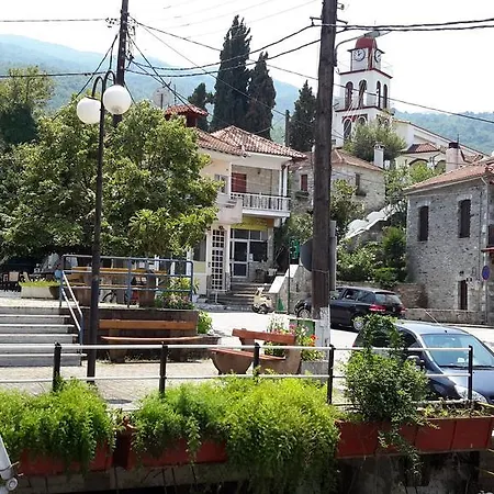 Efstathiou Mihail And 아파트