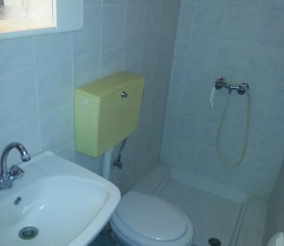 Efstathiou Mihail And アパート Stómion